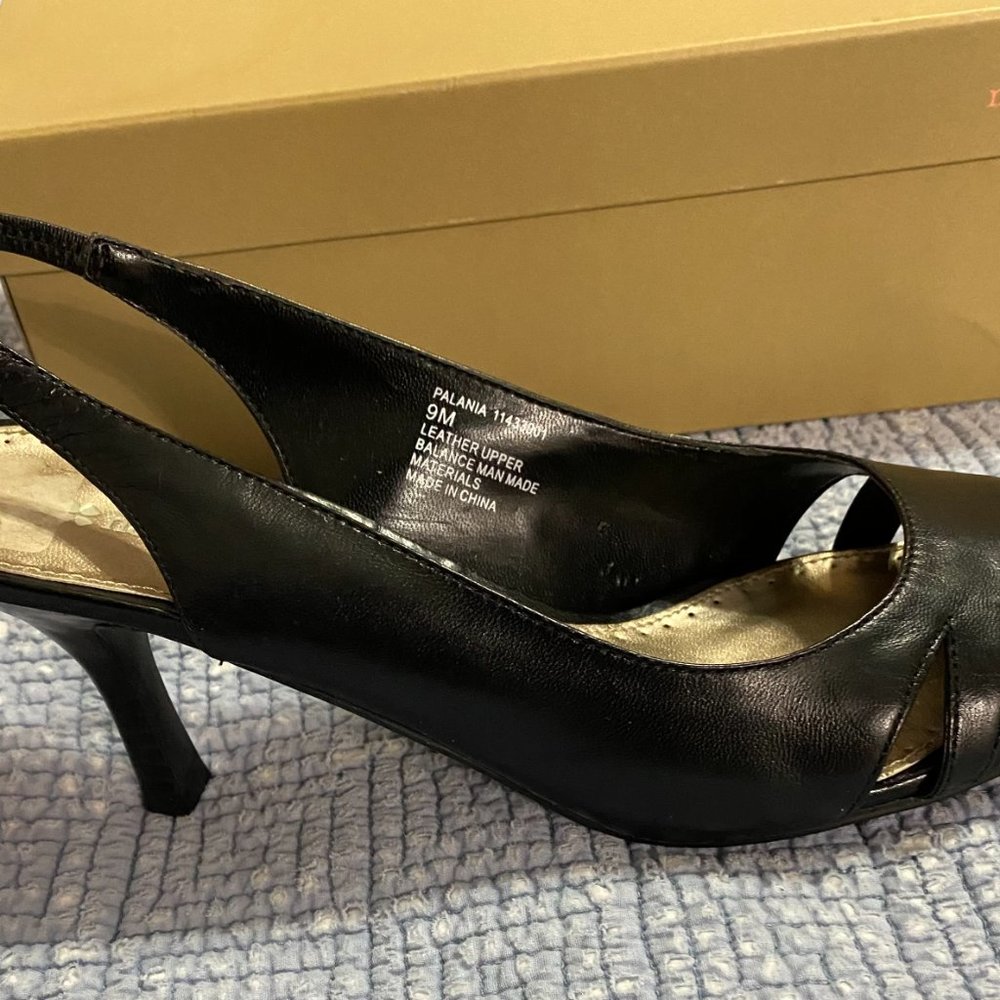 "Peep Toe" NEW Leather Slingback Pump 9M